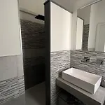 فيلة House